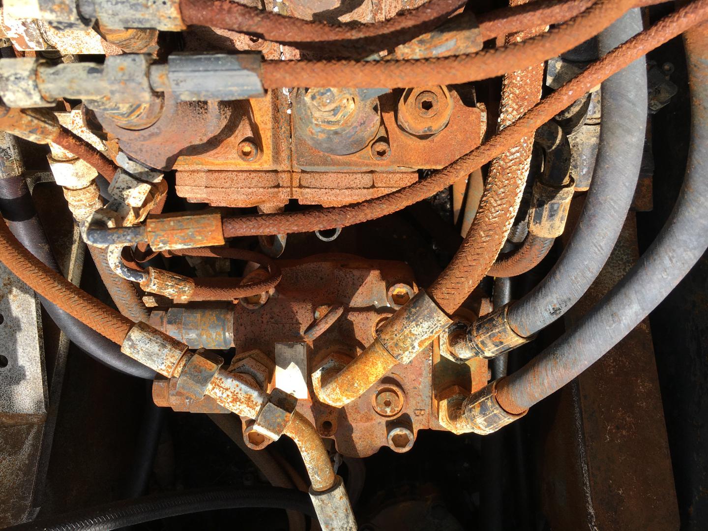 ./imagenes/INVOICE/2019/16744/EXCAVADORA SANY  SY-135C PARA PARTES (36).JPG